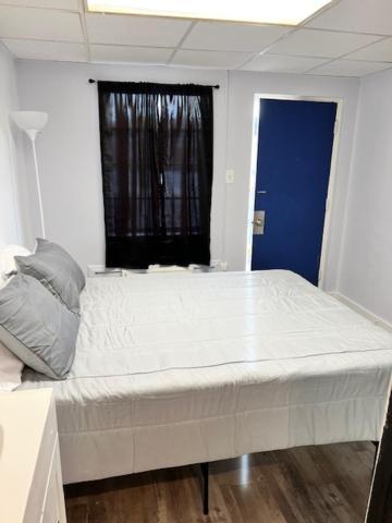 Spruce Pine Inn מראה חיצוני תמונה