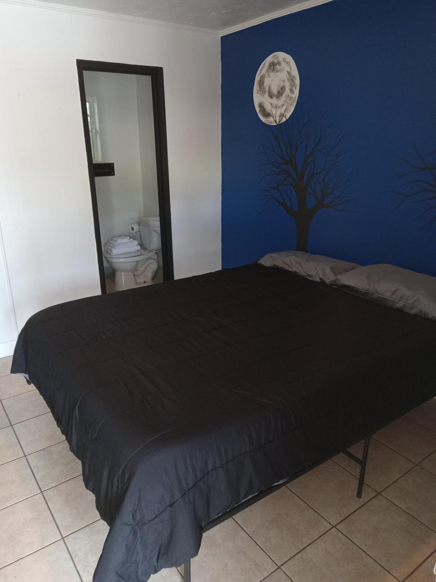 Spruce Pine Inn מראה חיצוני תמונה